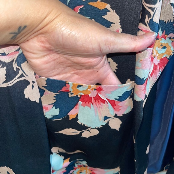 Anthropologie Ett:Twa Black & Pink Floral Tatie Satin Open Blazer Jacket… - Picture 6 of 10